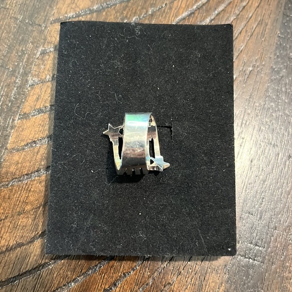 Beautiful Sterling Silver Marcasite Ring - Picture 3 of 4